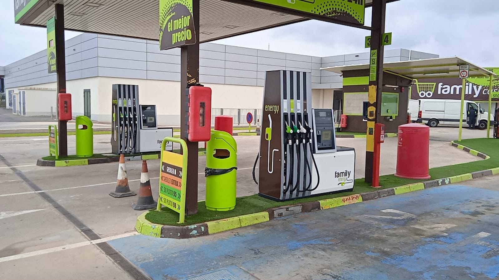 Estaciones de Servicio